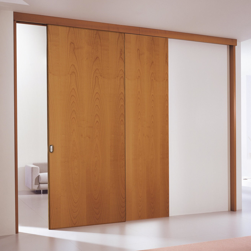 ξύλινη σειρώμενη πόρτα